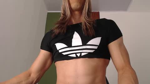 Snapshot of jeanys_sneider chatting on 02.13.25 Jeays online show from 02.13.25