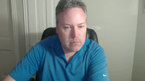 Snapshot of jeb5150 chatting on 11.02.25 JE online show from 11.02.25