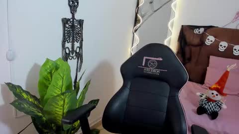 jedah_tay online show from 10.12.25