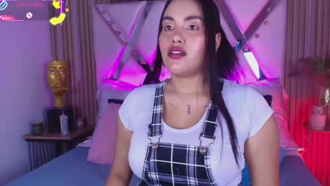 Snapshot of jeen_taylor chatting on 10.16.25 Jeen Taylor online show from 10.16.25