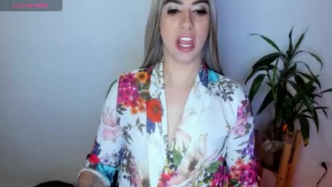  ashley   online show from 01.16.26