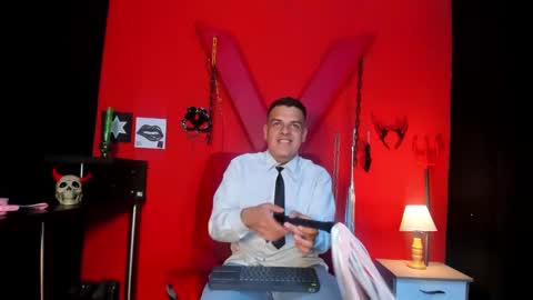 Snapshot of jeff_cooper chatting on 12.03.24 jeff_cooper online show from 12.03.24