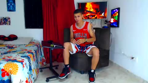 Snapshot of jeffer21_hot chatting on 06.22.26 jeffer21_hot online show from 06.22.26