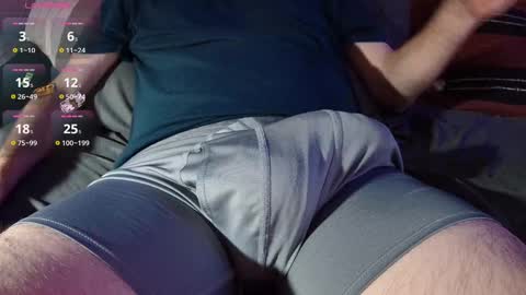 Snapshot of jeffsteel chatting on 09.28.25 Jeff online show from 09.28.25