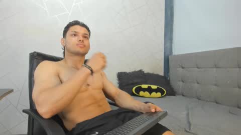 Snapshot of jeicob_gagnon chatting on 01.02.25 jeicob gagnon online show from 01.02.25