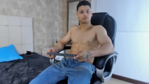 Snapshot of jeicob_gagnon chatting on 02.02.25 jeicob gagnon online show from 02.02.25