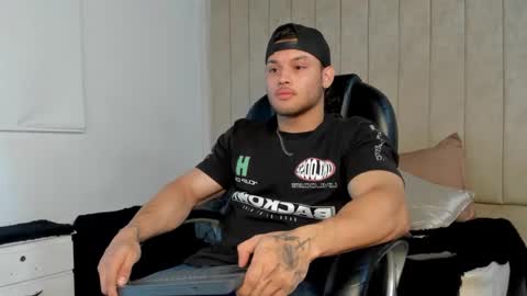 Snapshot of jeicob_gagnon chatting on 10.13.25 jeicob gagnon online show from 10.13.25