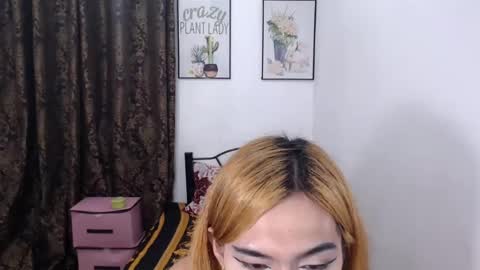 KYLAHARDFUCKER online show from 02.05.25