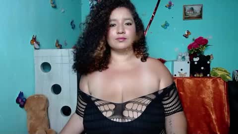 Snapshot of jenifer_bigboobs chatting on 02.27.25 jenifer bigboobs online show from 02.27.25