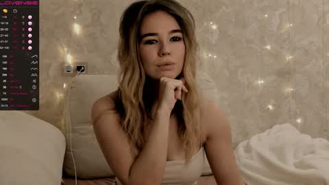 EvaSileZ online show from 11.08.25