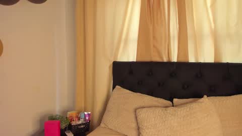 jeniferpowell_nm online show from 10.07.25