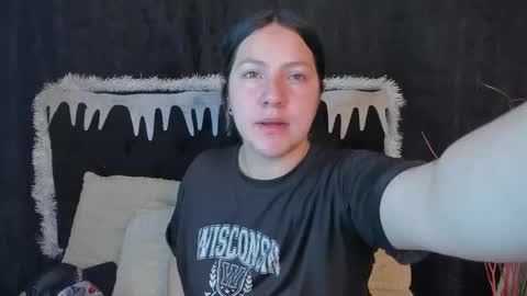 jeniferpowell_nm online show from 11.26.25