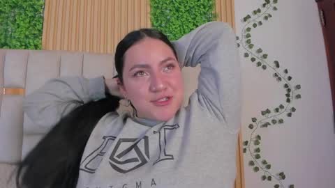 jeniferpowell_nm online show from 04.06.26