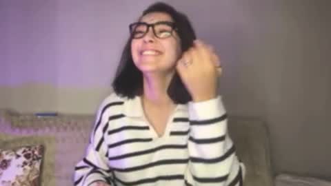 Snapshot of jenifersimon chatting on 10.03.25 Jenifer online show from 10.03.25