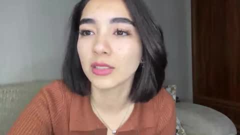 Snapshot of jenifersimon chatting on 11.12.25 Jenifer online show from 11.12.25