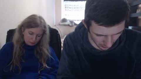 Snapshot of jenisandpeter chatting on 02.05.25 JenisAndPeter online show from 02.05.25