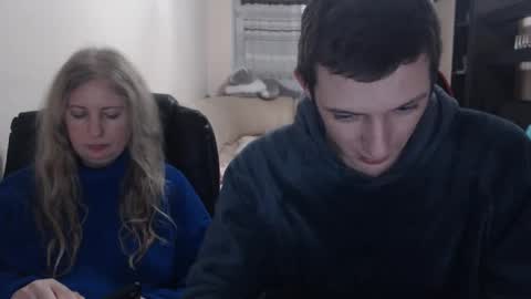 Snapshot of jenisandpeter chatting on 02.05.25 JenisAndPeter online show from 02.05.25
