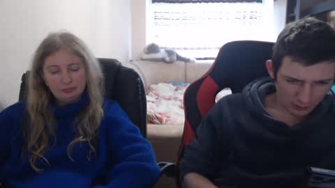 Snapshot of jenisandpeter chatting on 02.06.25 JenisAndPeter online show from 02.06.25