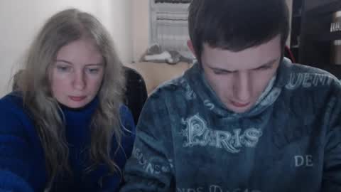 Snapshot of jenisandpeter chatting on 02.07.25 JenisAndPeter online show from 02.07.25