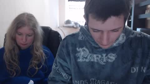 Snapshot of jenisandpeter chatting on 02.08.25 JenisAndPeter online show from 02.08.25