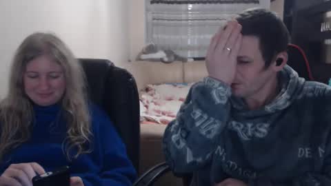 Snapshot of jenisandpeter chatting on 02.08.25 JenisAndPeter online show from 02.08.25