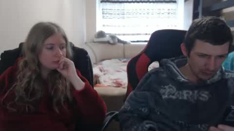 Snapshot of jenisandpeter chatting on 02.14.25 JenisAndPeter online show from 02.14.25