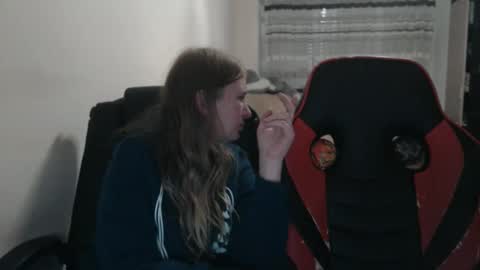 JenisAndPeter online show from 10.29.25