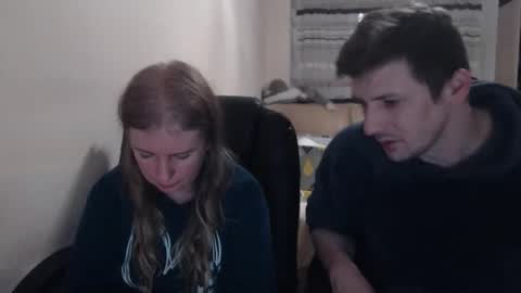 JenisAndPeter online show from 12.04.25