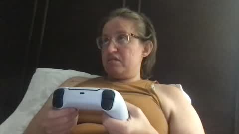 Snapshot of jenlovestotease chatting on 12.22.24 love me for who i am...I have a pussy so i make the rules... online show from 12.22.24