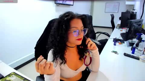 jenn online show from 11.22.25