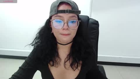 jenn online show from 12.02.25