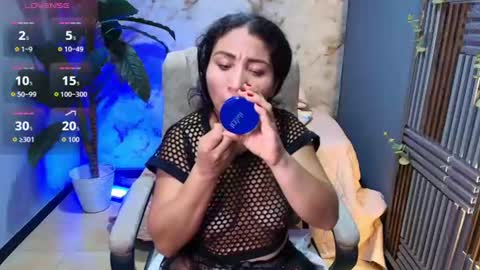 Snapshot of jenna_milf_ chatting on 06.23.26 Valentina online show from 06.23.26