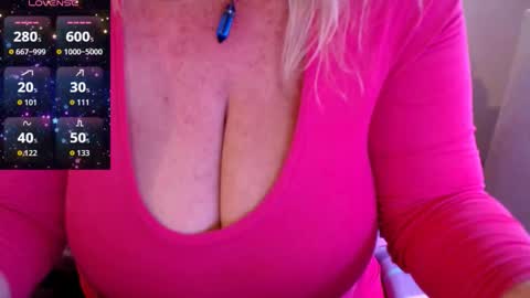 Snapshot of jennadeluxe chatting on 01.19.26 Jenna online show from 01.19.26