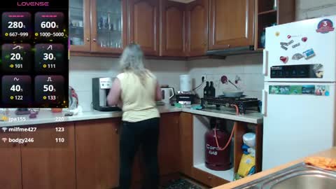 Snapshot of jennadeluxe chatting on 04.03.26 Jenna online show from 04.03.26