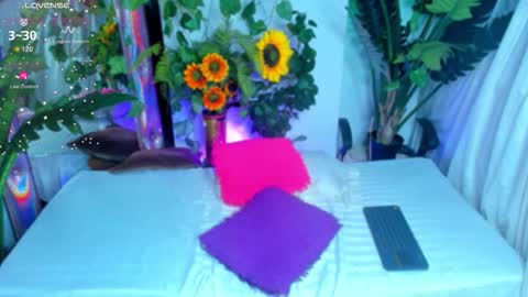 follow me in me  IG jenndy971 online show from 09.26.25