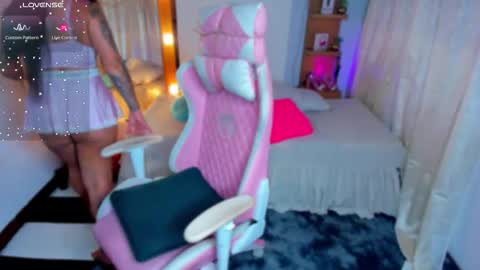 follow me in me  IG jenndy971 online show from 03.14.26