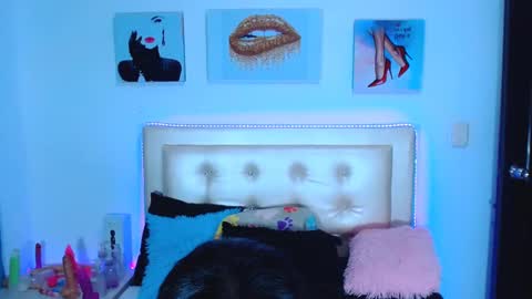 jenn online show from 01.05.25