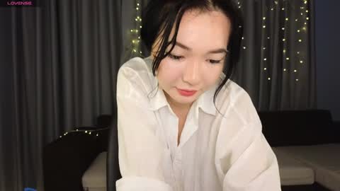 jennie_cutie online show from 12.14.24