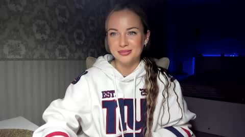 Jennifer online show from 05.07.26