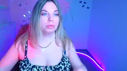 Jennifer online show from 04.01.26