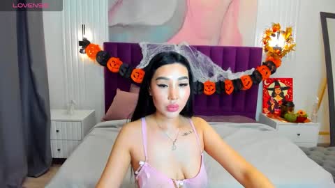 Jennifer online show from 11.01.25