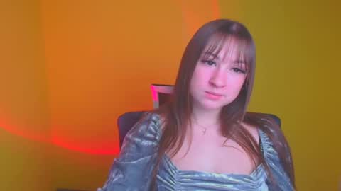 Snapshot of jennifer_xo_ chatting on 12.05.24 Jennifer online show from 12.05.24