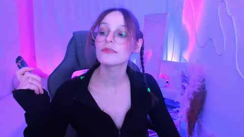 jenniferkiim online show from 02.01.26