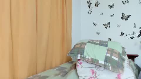 jenniferloveyou online show from 11.19.25