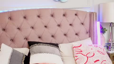 JenniferLovveX online show from 04.11.26