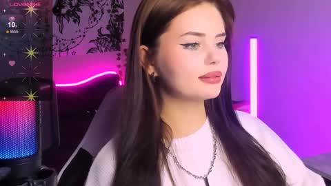 Jenni online show from 12.16.24