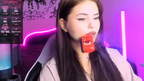 Jenni online show from 12.21.24