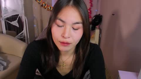 Jenni online show from 10.30.25