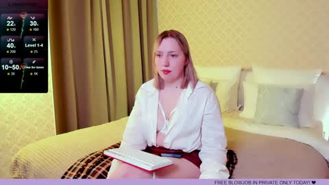 Snapshot of jenny__luv chatting on 12.07.24 Jenny online show from 12.07.24