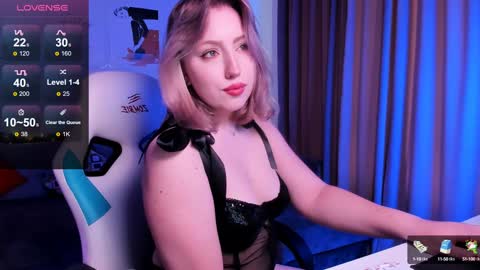 Snapshot of jenny__luv chatting on 01.08.25 Jenny online show from 01.08.25
